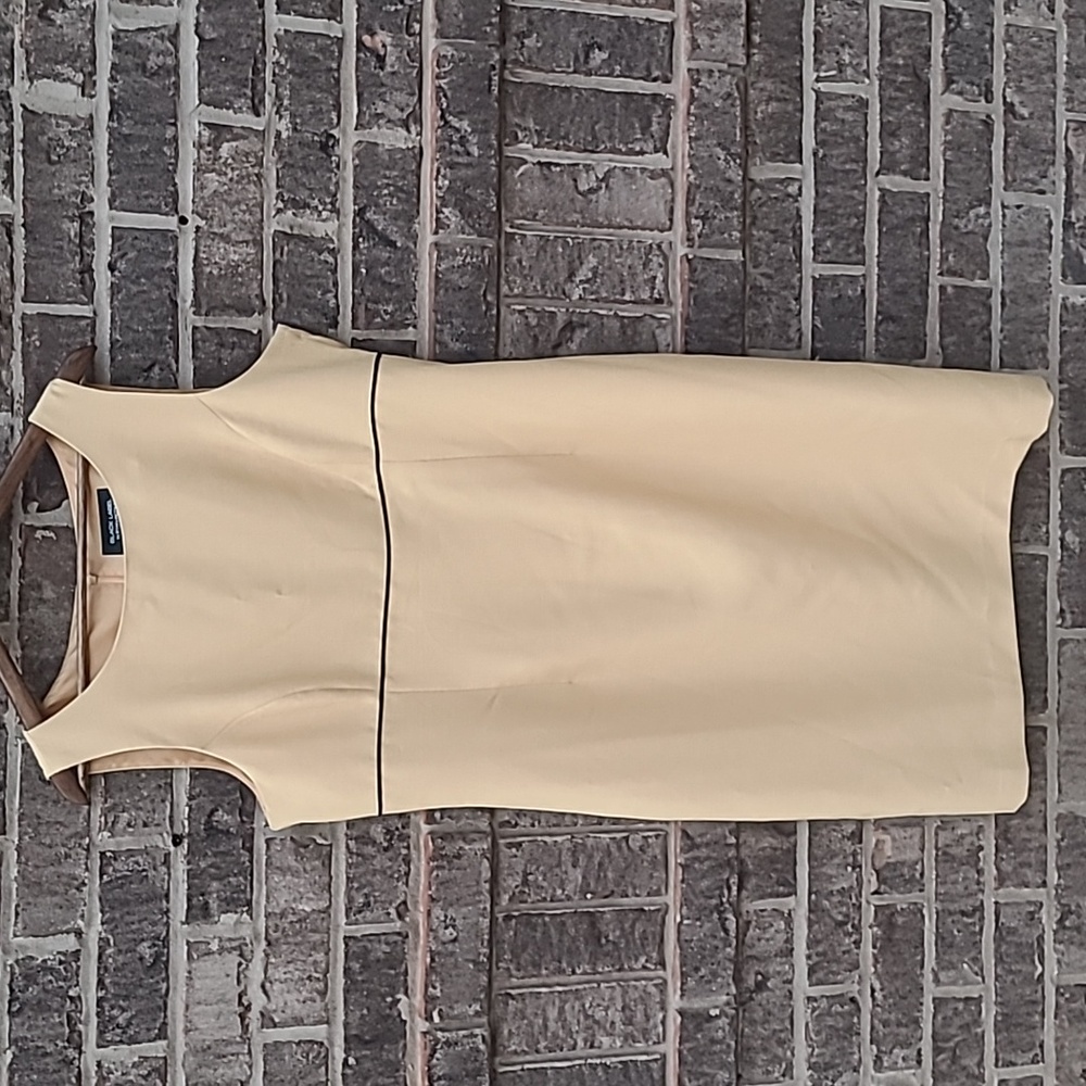 Evan Picone Black Label Yellow and Black Dress Size 16